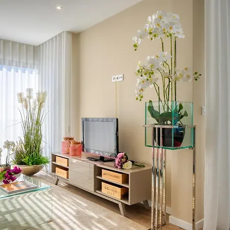 Quinta Do Feliz, A In Madeira * Понта-ду-Сол