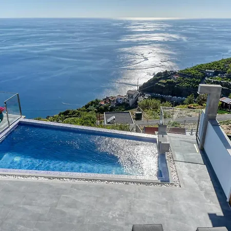 Quinta Do Feliz, A In Madeira Villa *